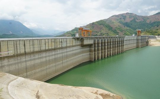 Thủy điện hụt công suất 5.000 MW, miền Bắc tiếp tục phải cắt điện