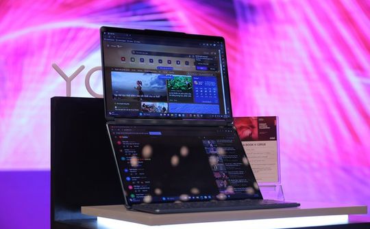 Lenovo trình làng loạt laptop cao cấp mới