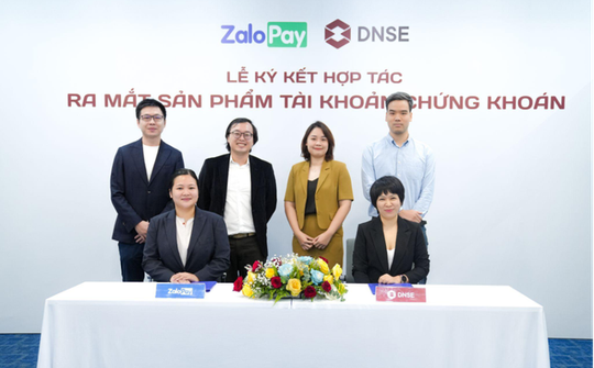 ZaloPay hợp tác DNSE để trở thành ví điện tử hỗ trợ đầu tư chứng khoán