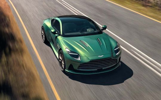 Vì sao Aston Martin DB12 vừa ra mắt tại Singapore lại được lòng giới chơi xe?
