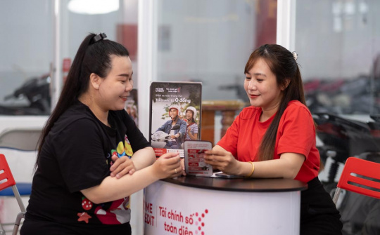 Người tiêu dùng Việt vẫn lạc quan về chi tiêu đón Tết Nguyên Đán