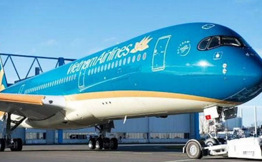 Người dân “chê” giá cao, vé máy bay nội địa dịp lễ 30/4-1/5 có “ế”?