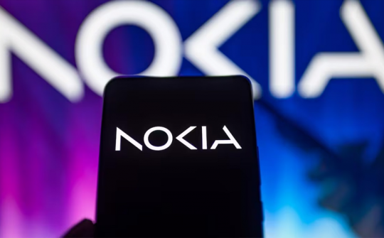 Nokia chính thức rút khỏi thị trường smartphone