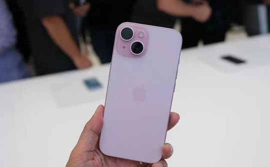Apple bắt đầu bán các mẫu iPhone 15 tân trang tại châu Âu