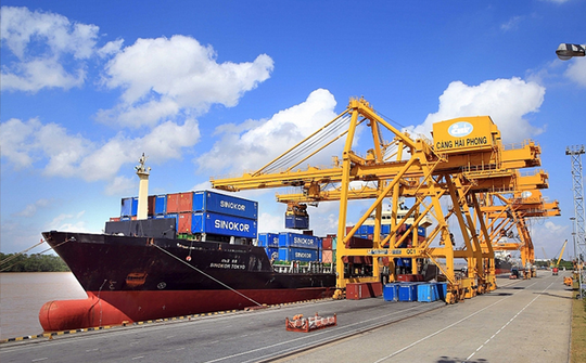 Việt Nam tiếp tục duy trì xuất siêu với mức 3,13 tỷ USD trong tháng 1/2025