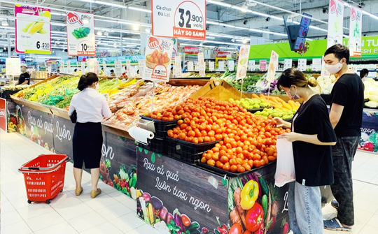 Doanh nghiệp bán lẻ: Cạnh tranh khốc liệt giành thị phần