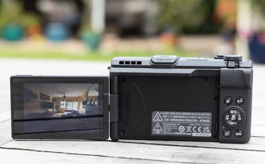 Canon ra mắt máy ảnh nhỏ gọn PowerShot V1 chuyên cho vlog