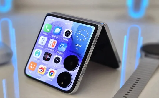 MIX Flip 2 ra mắt với nhiều cải tiến, giá từ 21,88
