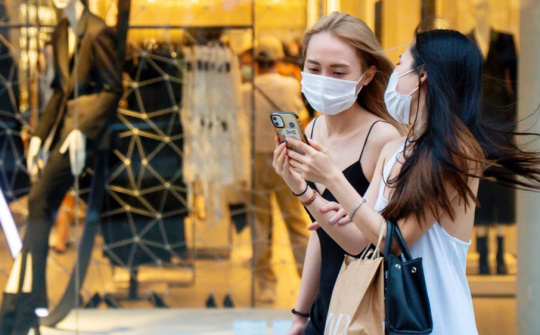 Quản lý tài chính thế hệ Z: "Từ sống sót đến sống đầy”