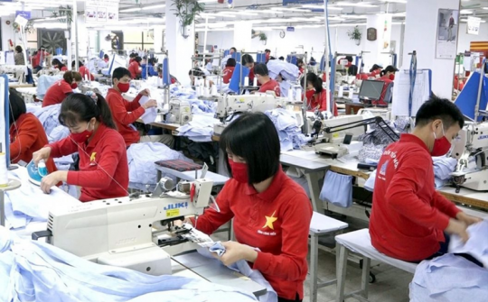 Kim ngạch xuất khẩu dệt may tăng 9% so với cùng kỳ