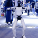 Mỹ cấm robot hình người sản xuất tại nước ngoài
