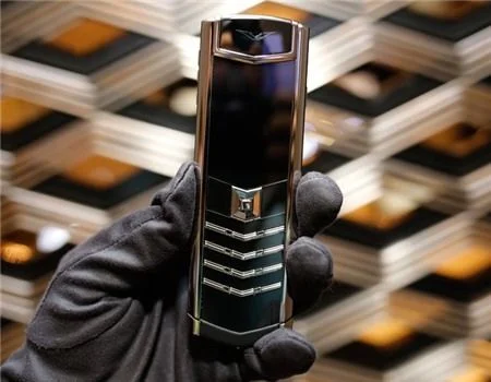 Vertu làm điện thoại riêng cho thị trường Việt Nam