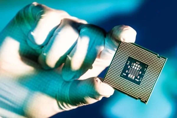 Core i7 - 7700K lộ diện với cấu hình khủng và khả năng ép xung cực cao