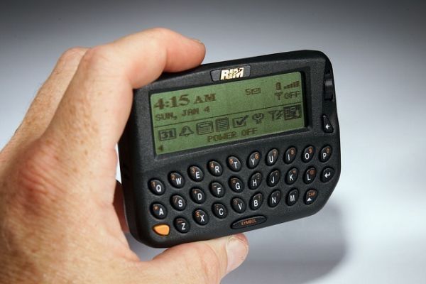 BlackBerry đã thực sự chết, ngoại trừ cái tên