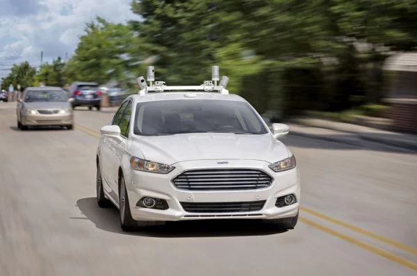 Ford lên kế hoạch đưa ra thị trường xe tự hành vào năm 2021