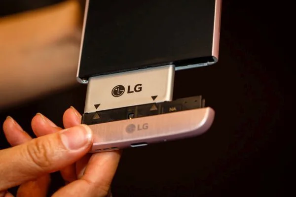 GSMA: LG G5 là smartphone tốt nhất MWC 2016