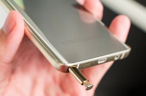 Galaxy Note 5 giảm giá mạnh thị trường Việt Nam