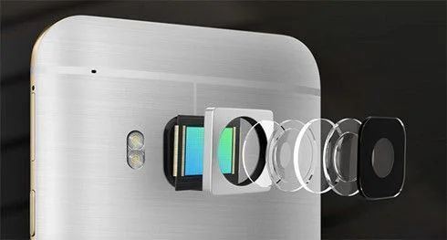 HTC One S9 trang bị camera 13 MP ở mặt sau với tính năng ổn định hình ảnh quang học