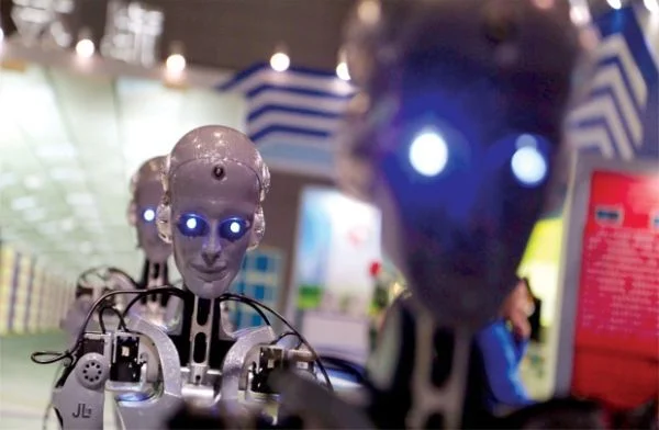 Robot và thị trường lao động Nhật Bản: Cuộc khủng hoảng hai mặt
