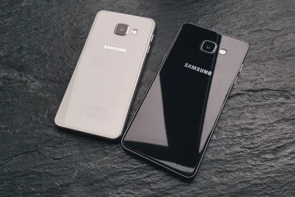 Galaxy A3 và J7 2016 giảm giá đón Galaxy J7 Prime