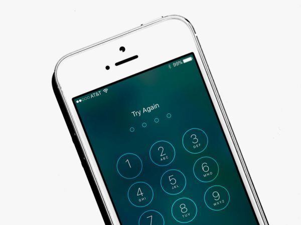Vén màn bí mật vụ hack iPhone 5c của FBI