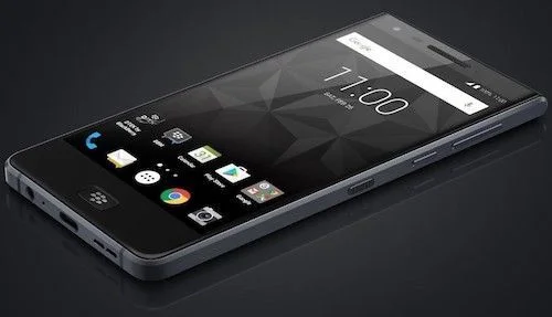 BlackBerry Krypton lộ ảnh thực tế, RAM 4 GB và pin 4.000 mAh