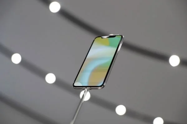 iPhone X đem lại tỷ suất lợi nhuận khổng lồ cho Apple