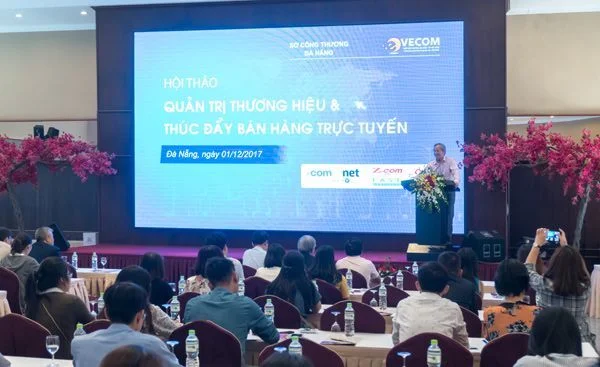 online marketing, bán hàng trực tuyến, tên miền .com, hiện diện trực tuyến, VECOM, Quản trị thương hiệu,