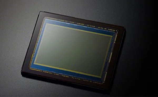 Sony tiếp tục 
