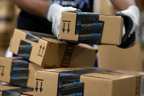 Amazon chiếm tới 43% doanh số bán hàng trực tuyến Mỹ năm 2016