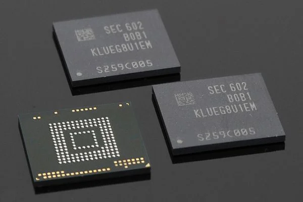 UFS 2.1 giúp cải thiện tốc độ xử lý và khả năng lưu trữ cho smartphone