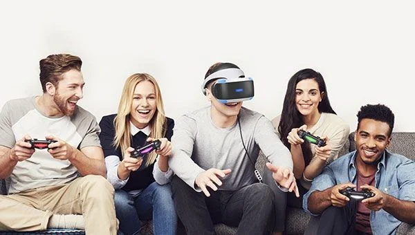 PlayStation 4 chính thức có mặt trên thị trường, giá 12 triệu đồng