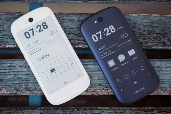 Thời điểm phát hành của YotaPhone 3 hiện vẫn còn là một bí ẩn