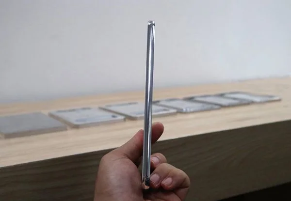 Lộ cấu hình Bphone 2: RAM 4GB, camera 21MP