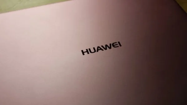 Huawei lên kế hoạch ra mắt chip di động tích hợp AI?