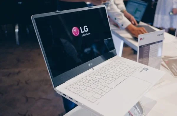 LG ra mắt laptop nhẹ nhất thế giới, giá từ 24,5 triệu đồng