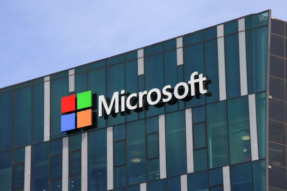 Microsoft từ bỏ mảng đi động, tập trung phát triển AI