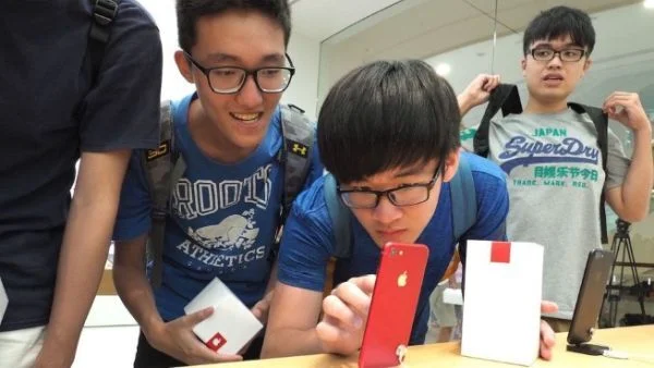 Apple,iPhone