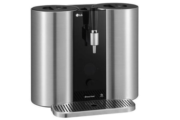 LG trình diễn máy sản xuất bia thông minh tại CES 2019