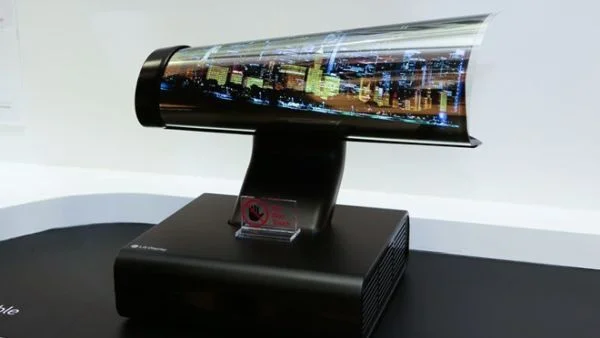 Màn hình có thể cuộn lại của LG sẽ là sản phẩm thực tế trong 2019