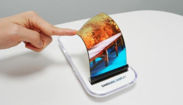 Samsung chiếm tới 93% thị phần thị trường màn hình OLED