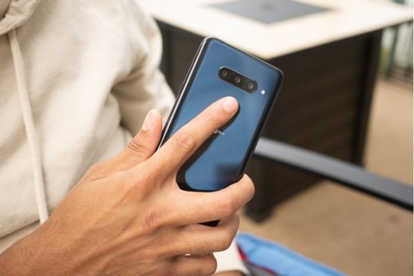 LG G8