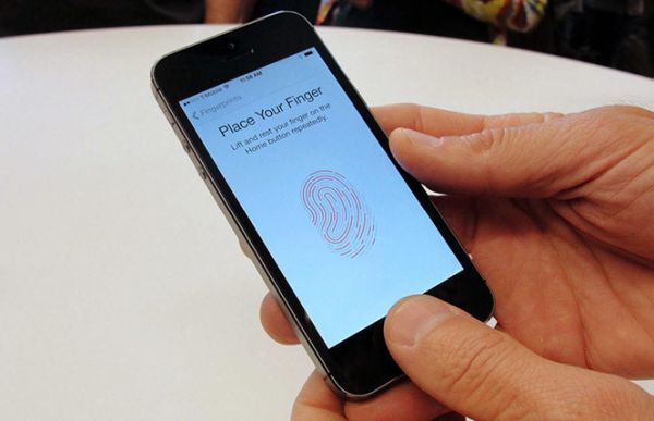 Touch ID bị lợi dụng để trộm tiền trên App Store