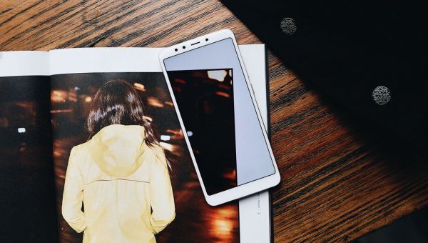 FPT Shop bán độc quyền Xiaomi Redmi 5 Plus giá 4 triệu đồng