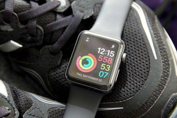 Apple Watch Series 2 đang gặp vấn đề về pin