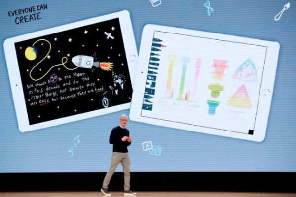 Apple bắt đầu chào bán iPad thế hệ thứ sáu
