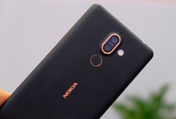 HMD Global ra mắt Nokia 7 Plus tại Việt Nam, giá 9 triệu đồng