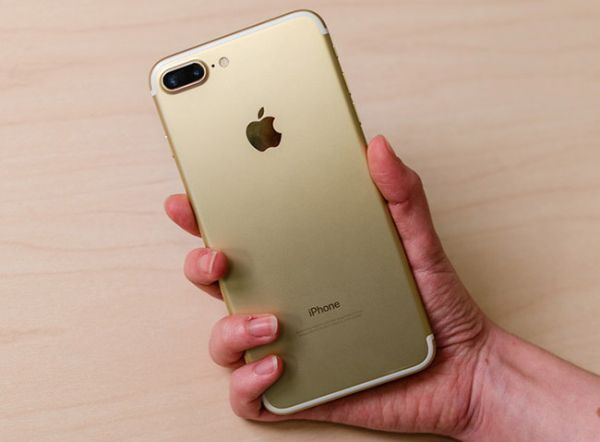 iPhone 7 Plus đang là mẫu smartphone được người dùng Mỹ ưa chuộng nhất
