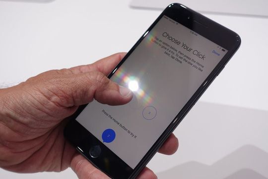 iPhone 7 bị vô hiệu hóa micro khi thực hiện cuộc gọi