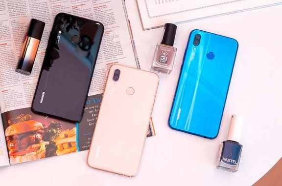 Nova 3e phiên bản màu Hồng (Sakura Pink)